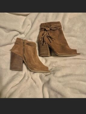 Steve Madden Brown Suede Peep-Toe Ankle Booties with Fringe Wrap